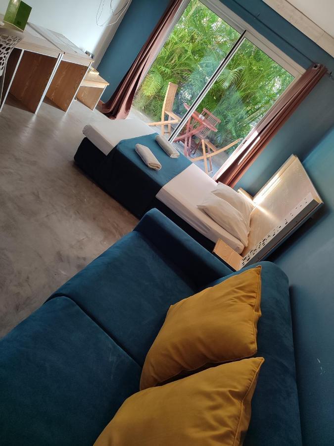 Marina , 2Mn A Pieds Plage Boucan Canot Aparthotel Saint-Gilles Les Bains Exterior photo